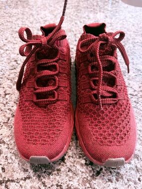 NOBULL Allday Knit - Maroon - Women’s Size 10